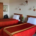 Famissi Eden Hotel 4*