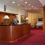 Famissi Eden Hotel 4*