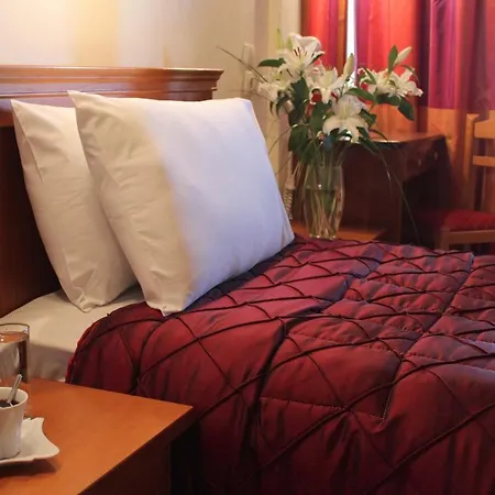 Famissi Eden Hotel 4*