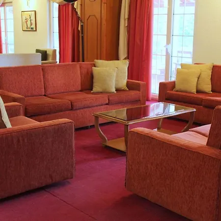 Famissi Eden Ξενοδοχείο 4*