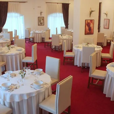 Hotel Famissi Eden Kalambaka