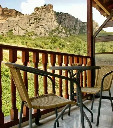 Famissi Eden מלון קאלאבאקה