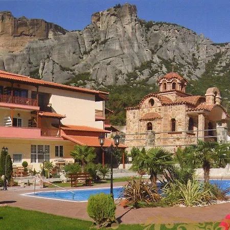 מלון Famissi Eden קאלאבאקה