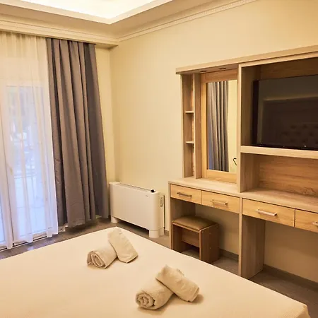 Ξενοδοχείο Famissi Eden