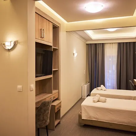 Ξενοδοχείο Famissi Eden