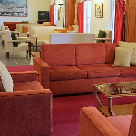Hotel Famissi Eden