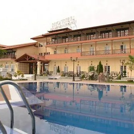 Famissi Eden קאלאבאקה