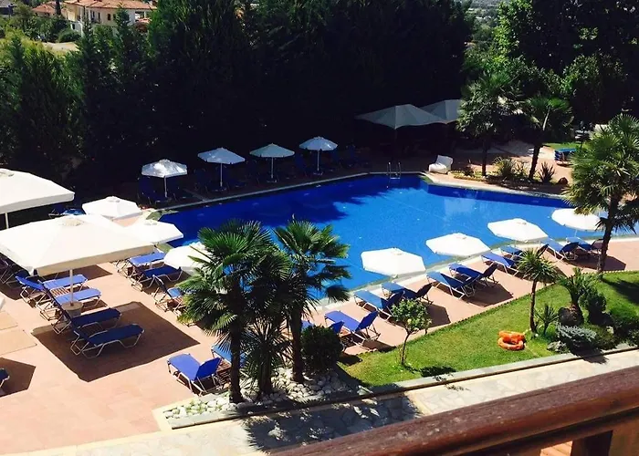 Hotel Famissi Eden 4*