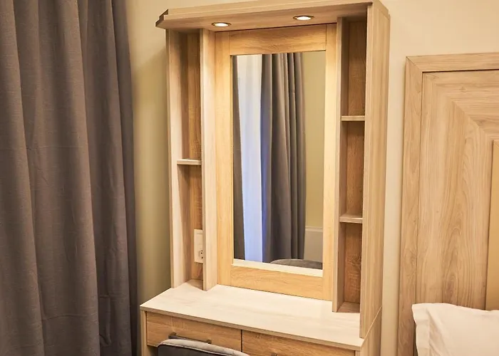 Hotel Famissi Eden 4*