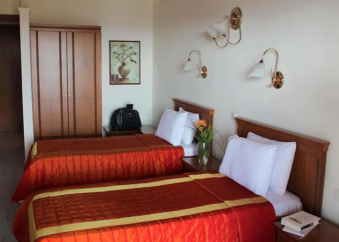 Famissi Eden Szálloda 4*