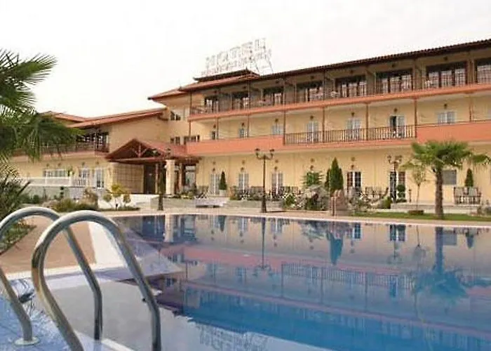 Famissi Eden Kalambáka